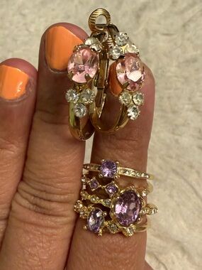 5 Piece Gold Ring Set with Mauve Gemstones and Crystal hoop earrings